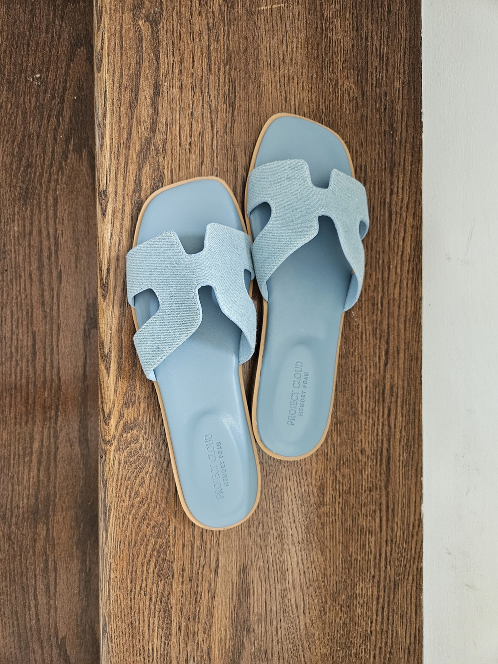 Project Cloud Womens Sandals